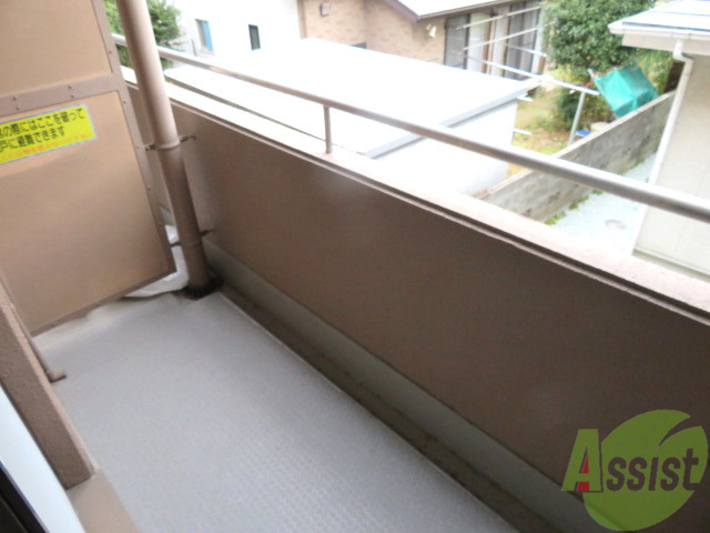 バルコニー　広々としたバルコニーです晴れの日は洗濯物が干せますね。