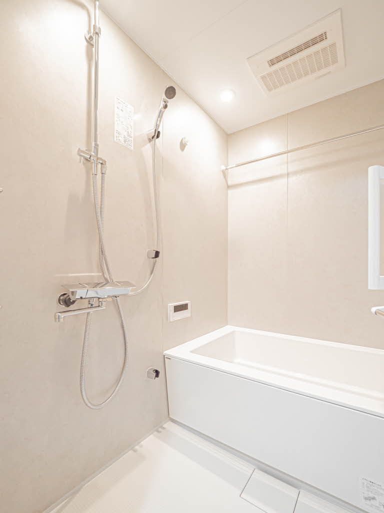 バス・シャワールーム　浴室