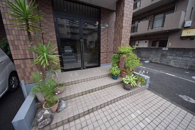 エントランス　～こんにちは～