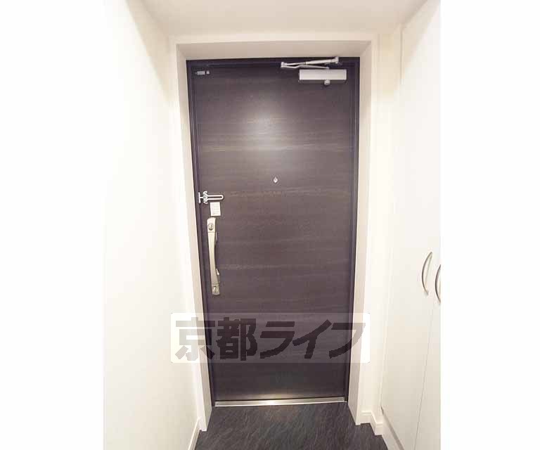 その他設備　しっかりとしたドアです。