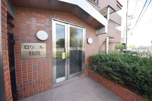 エントランス　★お問い合わせはタウンハウジングまで★