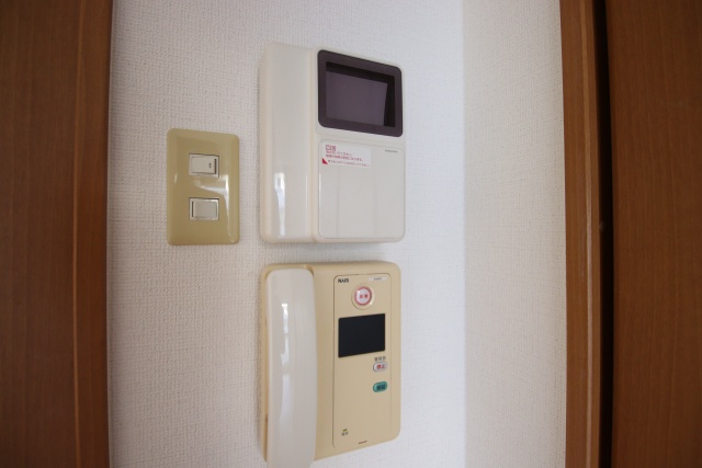 セキュリティ　※別号室の参考写真となります