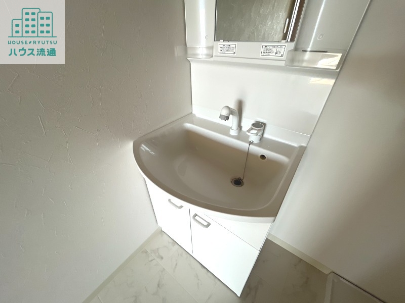 洗面設備　※同タイプ別号室のお写真です