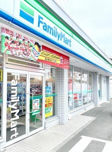コンビニ　ファミリーマート神戸東垂水三丁目店（コンビニ）まで429m