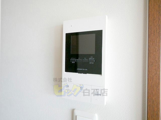 セキュリティ　モニター付きインターホン完備しています♪