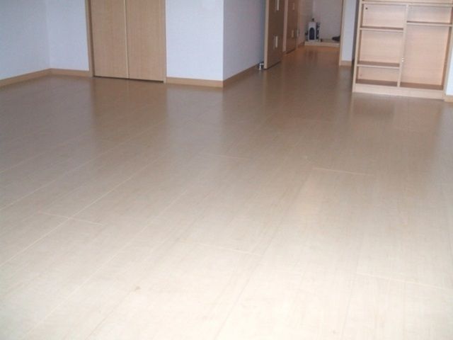 居室・リビング　☆フローリング☆