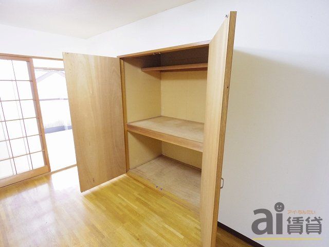 収納　※別号室写真です。
