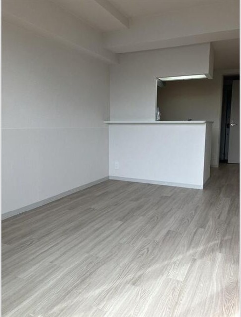 居室・リビング　同仕様・反転タイプ