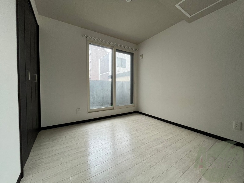 その他部屋・スペース　寝室です。部屋をどう使うかはあなた次第です！