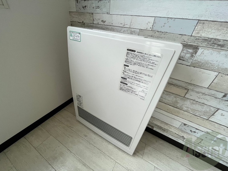 その他設備　ガス暖房です。寒い冬もこれで乗り切りましょう！