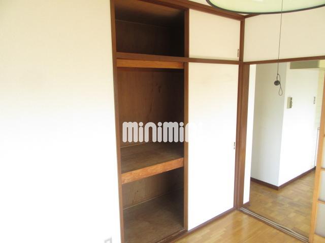 収納　それぞれのお部屋に大きな収納スペースがございます！