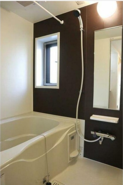 バス・シャワールーム　バスルーム