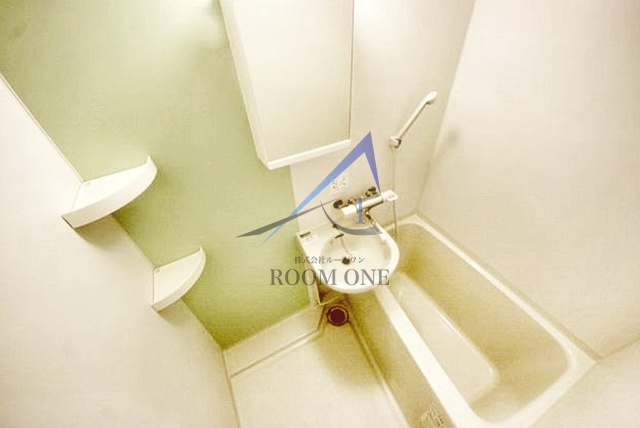 バス・シャワールーム　お風呂です。