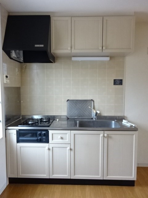 キッチン　写真は201号室です。(参考)