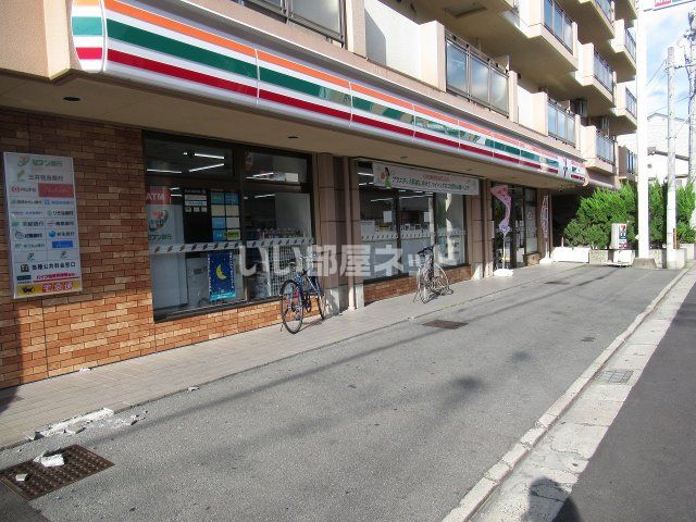 コンビニ　セブンイレブン 東大阪稲田新町店（コンビニ）まで504m