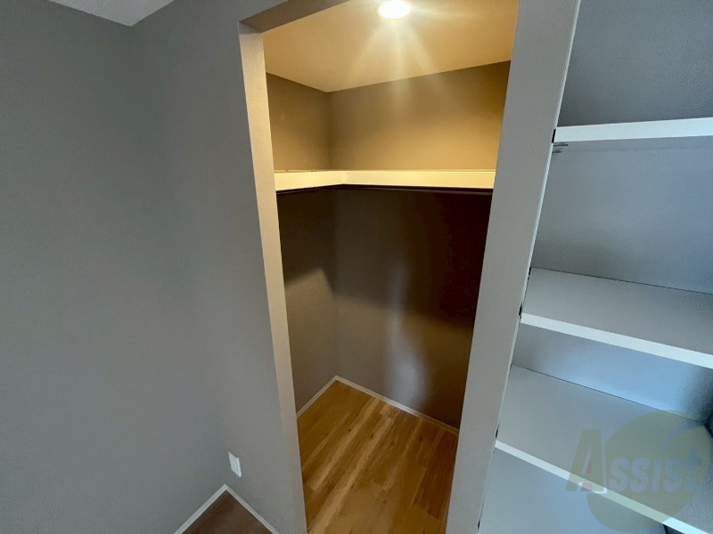 収納　洋室にはクローゼットがあるのですっきり片付きそうです。