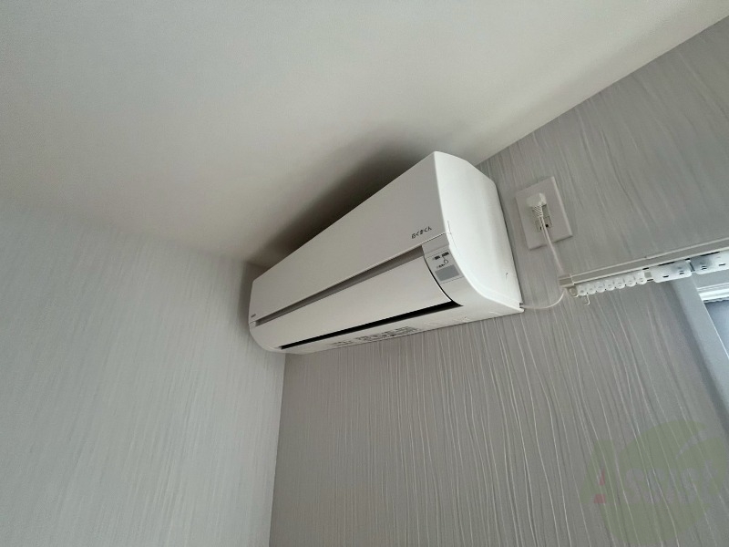 その他設備　エアコン付きで快適なリビングです！欠かせませんね。