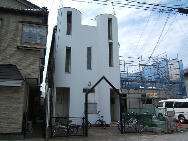 建物外観　ロフト付