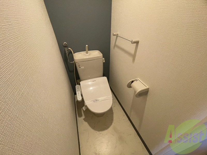 トイレ　ウォシュレットがついたトイレです。安心して使用できますね。