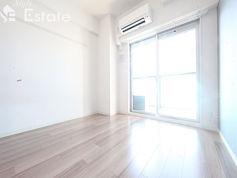 居室・リビング　内装