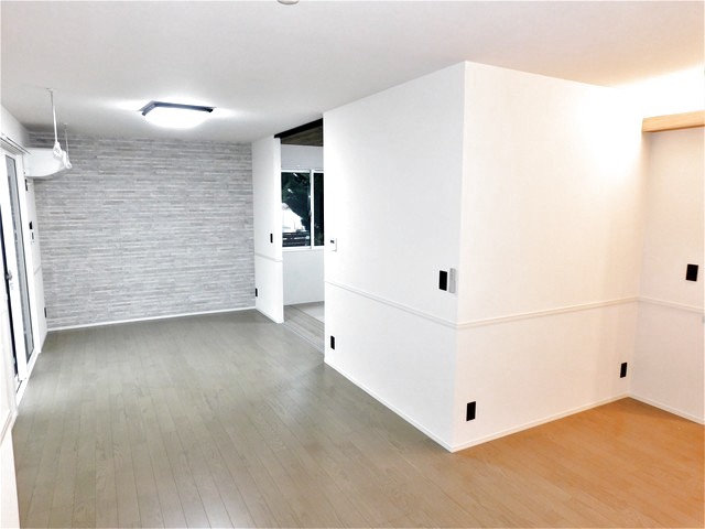 居室・リビング　新築時　参考画像