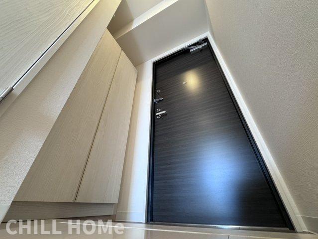 玄関　当社、チルホームのHPもご覧ください(^^)/物件情報多数♪