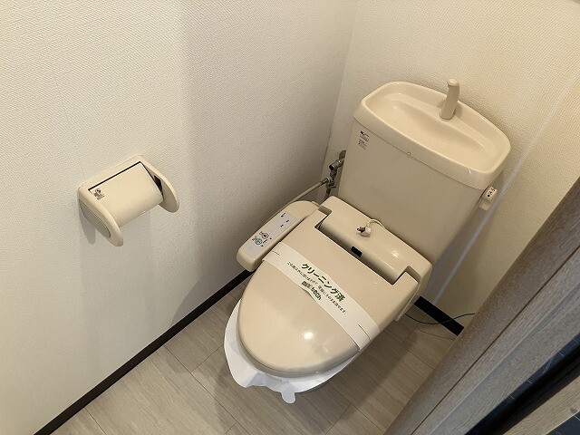 トイレ　清潔感のあるトイレ