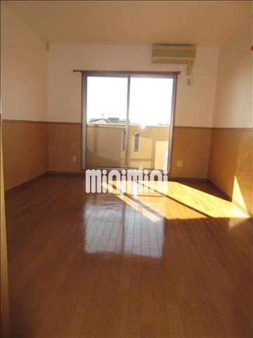 居室・リビング　日当たり良好のリビング