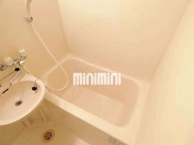 バス・シャワールーム　お風呂です。