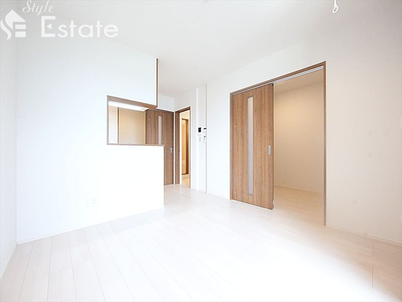 居室・リビング　同仕様画像