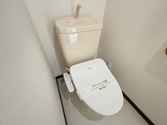 トイレ　シャワー付きトイレ