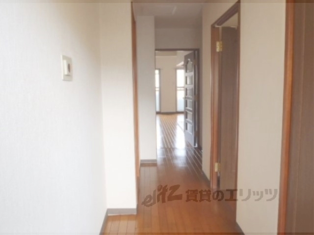 その他部屋・スペース　廊下