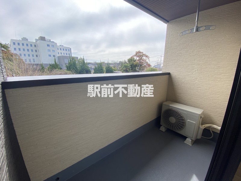 バルコニー　別建物同間取り