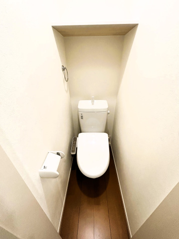 トイレ　※同施工会社の参考写真