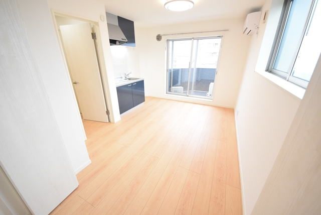 居室・リビング　★お問い合わせはタウンハウジング中央林間店まで★