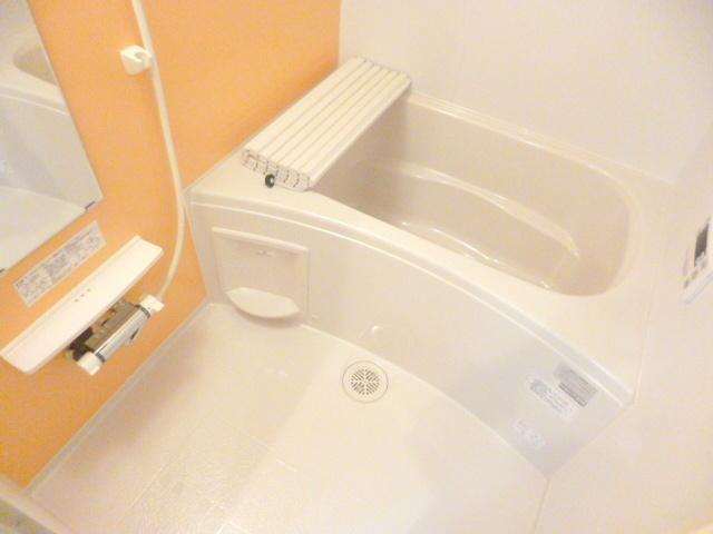 バス・シャワールーム　★うれしい追焚・乾燥機能付きバスルーム★