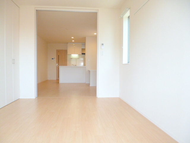 その他部屋・スペース　★２部屋の仕切りは大きく開きます★