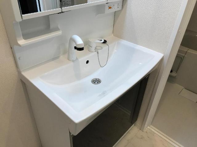 洗面設備　洗髪洗面化粧台