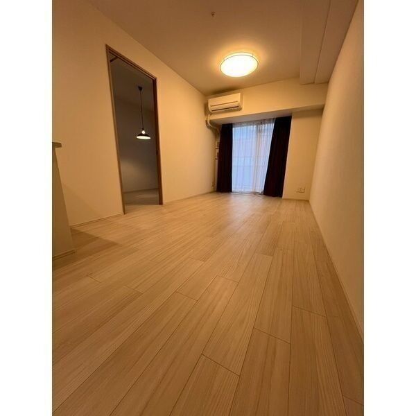 居室・リビング　別室の参考写真です。※現況優先