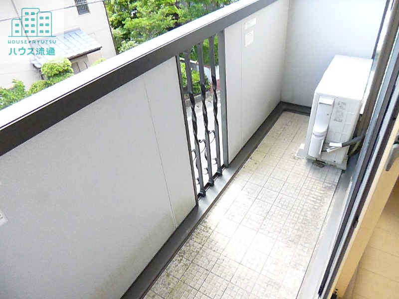 バルコニー　※反転タイプのお写真です