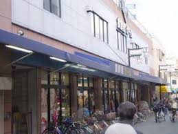 スーパー　食鮮館カーム（スーパー）まで106m