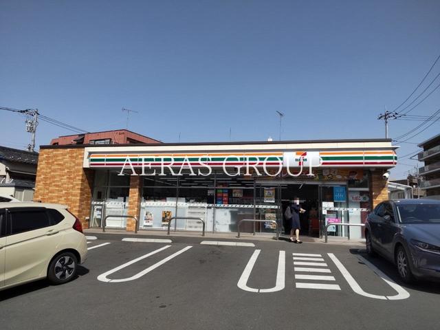 コンビニ　セブン-イレブン 川崎柿生駅南口店（コンビニ）まで198m