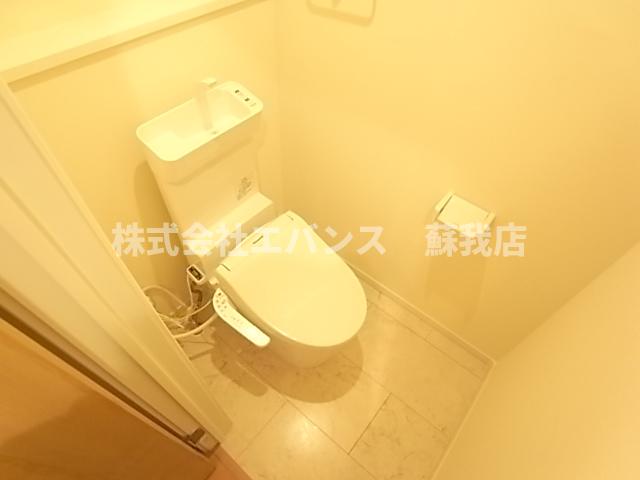 トイレ　落ち着いたトイレです