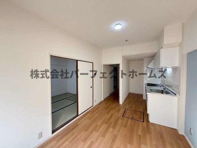 キッチン　ダイニングキッチンです