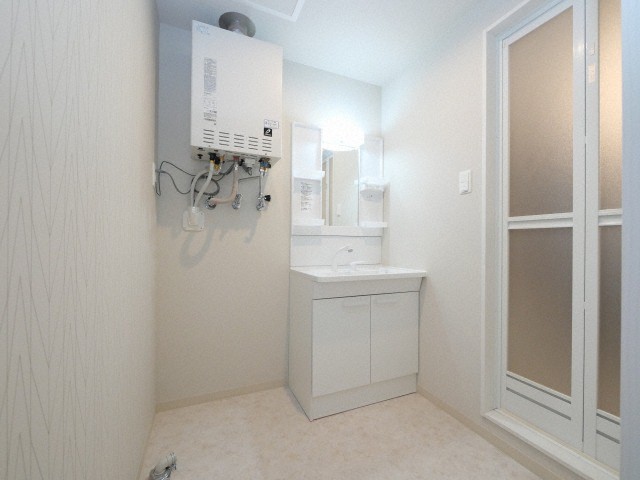 洗面設備　洗面化粧台付き♪