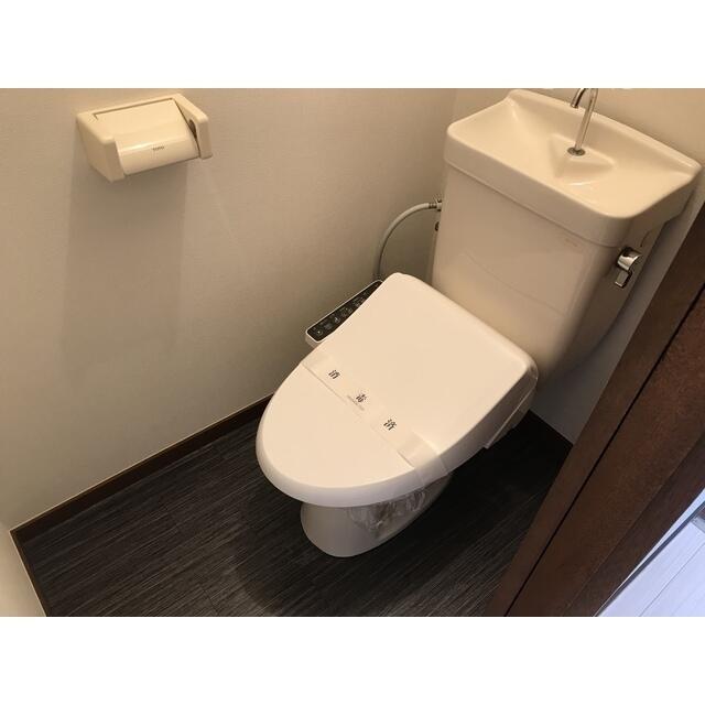 トイレ　トイレもきれいです