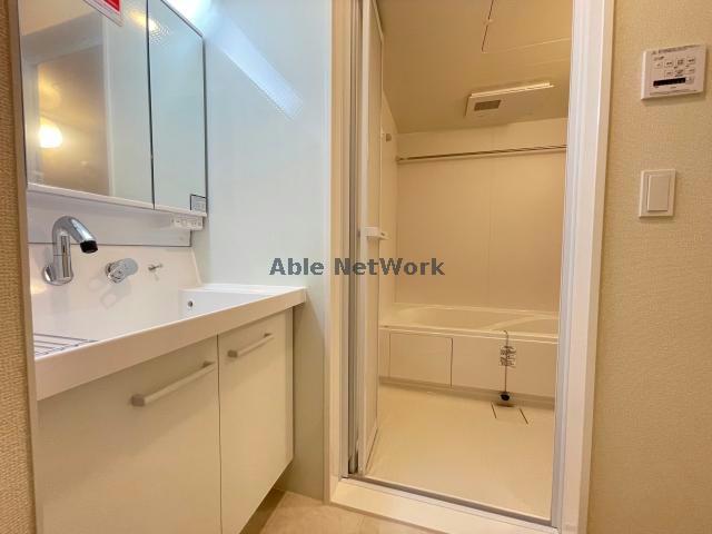 洗面設備　洗面所