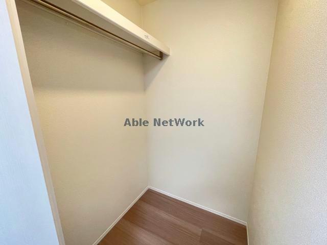 収納　ウォークインクローゼット