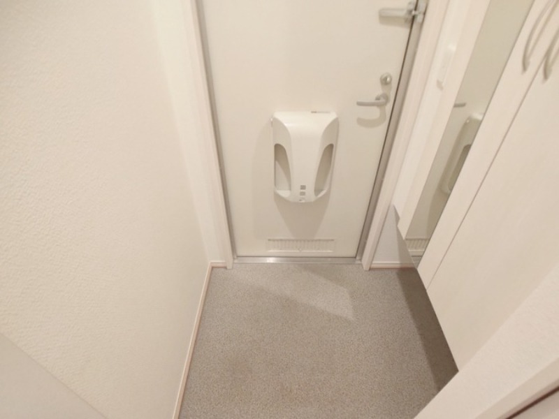 玄関　図面と現状に相違がある場合には現状を優先