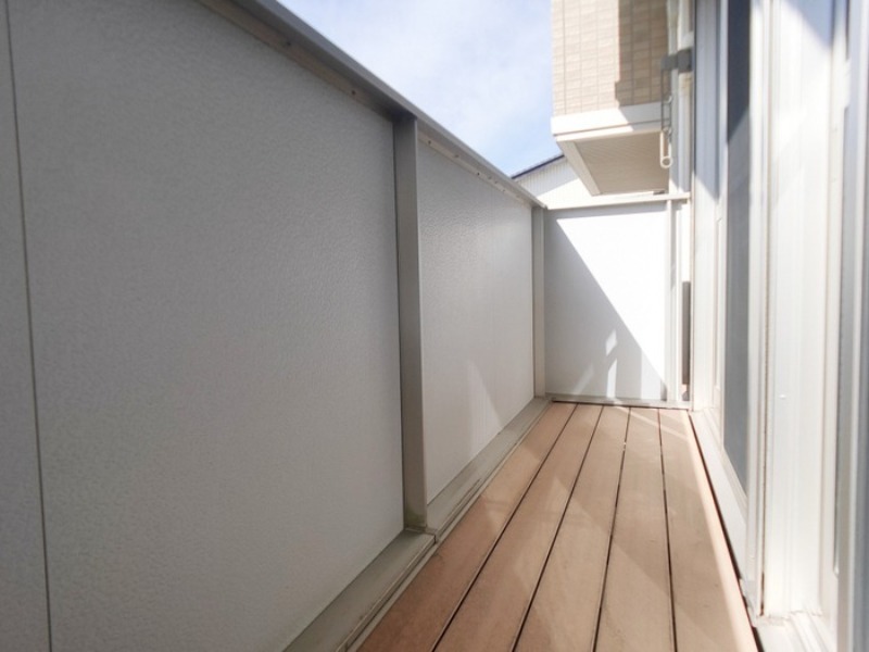 バルコニー　図面と現状に相違がある場合には現状を優先